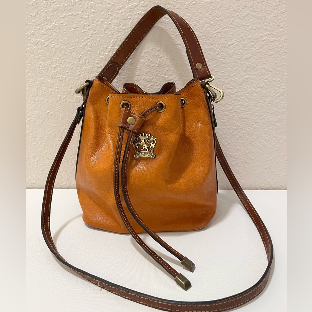 Pratesi Firenze Leather Drawstring Handbag